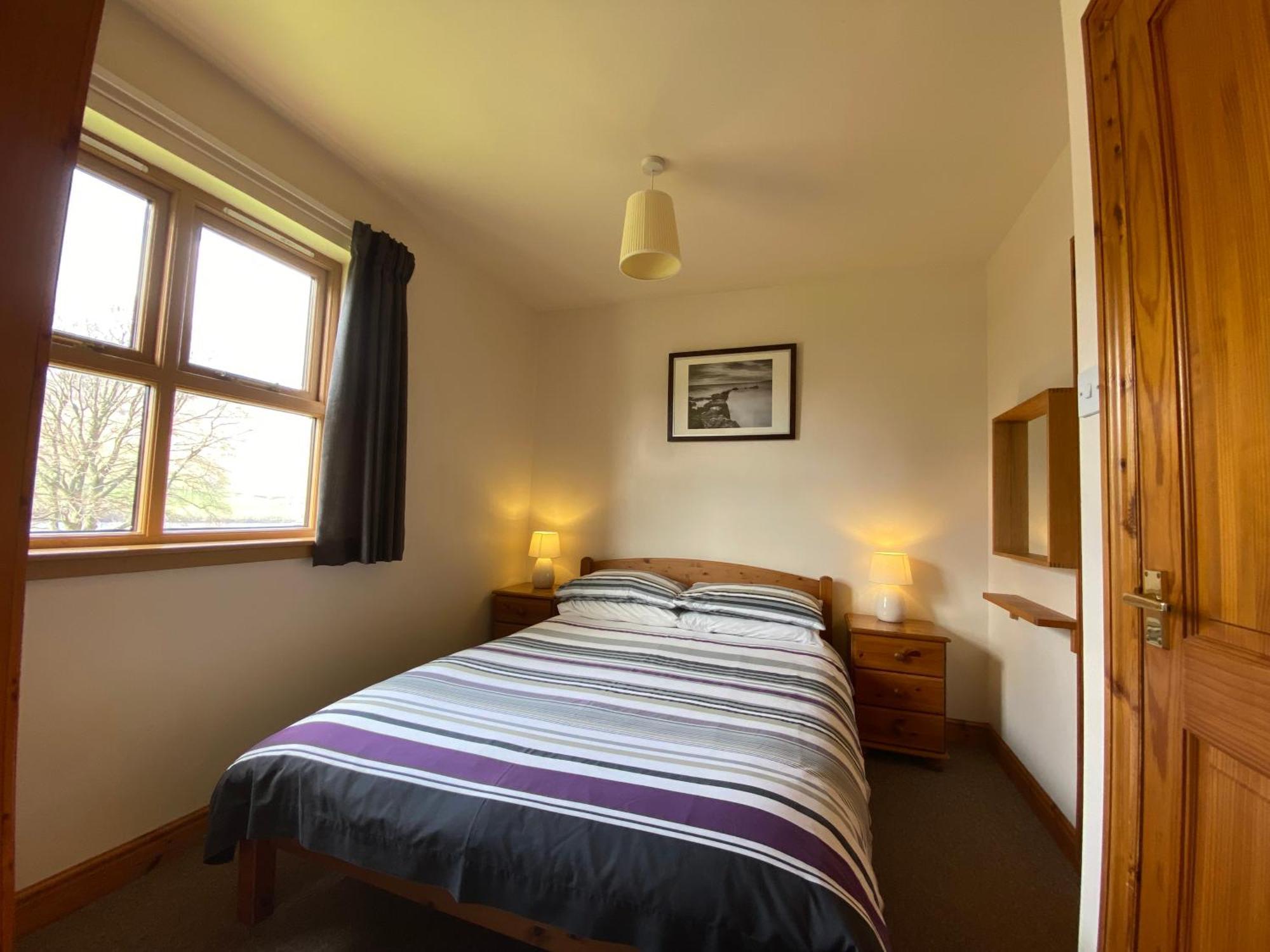 Bracken Lodges, Loch Tay, Linnie Lodge アバーフェルディ エクステリア 写真